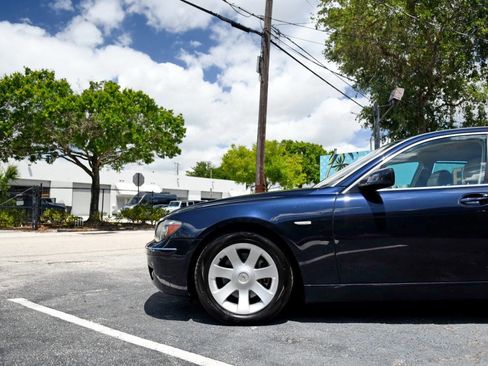 Used 2006 BMW 750Li image 5