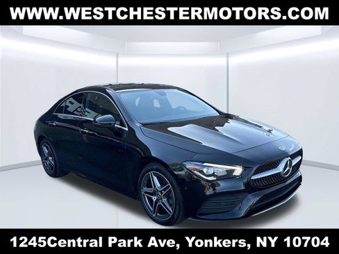 Used 2022 Mercedes-Benz CLA 250 4MATIC image 3