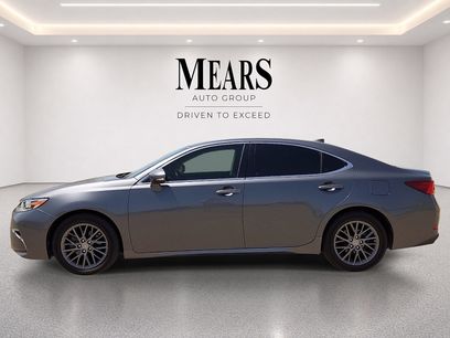 Used 2018 Lexus ES 350 w/ Premier Package