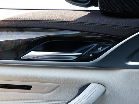 Used 2017 BMW 540i image 48