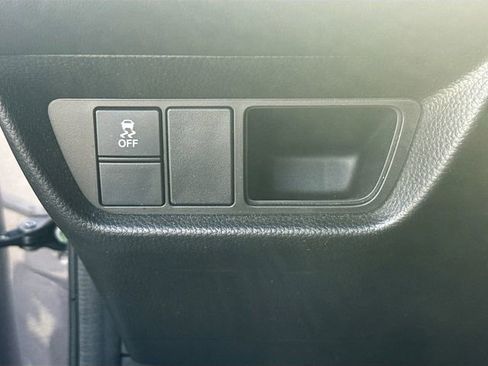 Certified 2023 Honda HR-V LX image 10