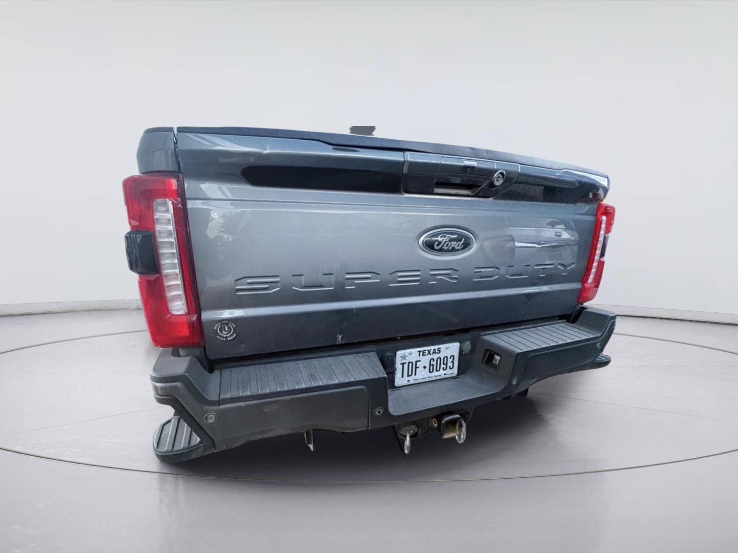 Used 2023 Ford F250 Lariat w/ Lariat Ultimate Package AWD/4WD image 4