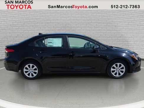 New 2026 Toyota Corolla LE FWD image 4