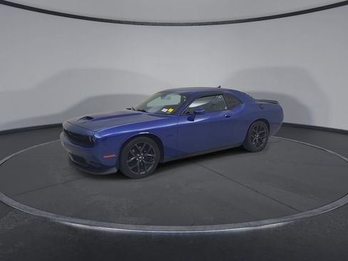 Used 2022 Dodge Challenger R/T w/ Plus Package RWD image 8