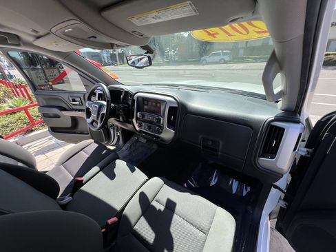 Used 2014 GMC Sierra 1500 SLE w/ SLE Value Package image 35