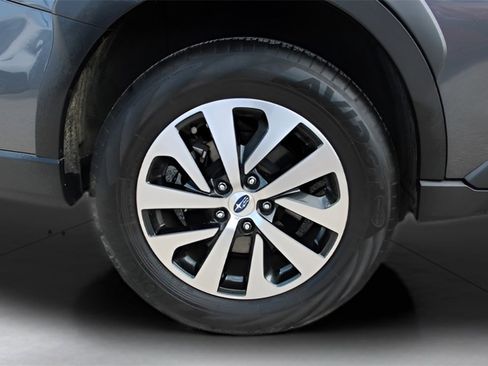 Used 2023 Subaru Outback Premium image 9