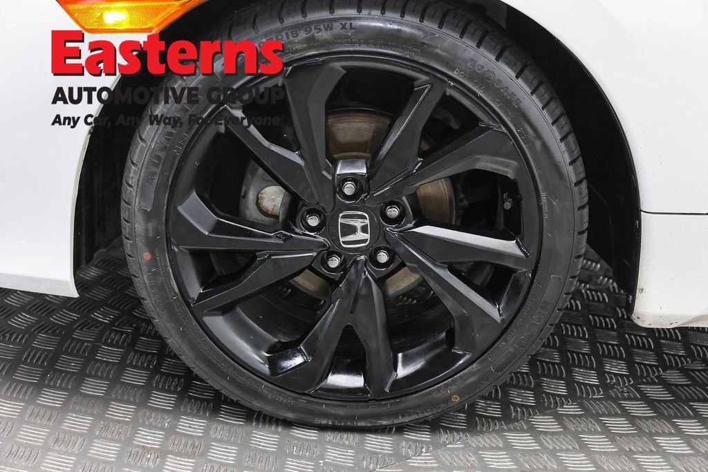 Used 2020 Honda Civic Sport image 30