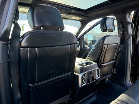 Used 2020 Ford F250 Platinum w/ FX4 Off-Road Package image 18
