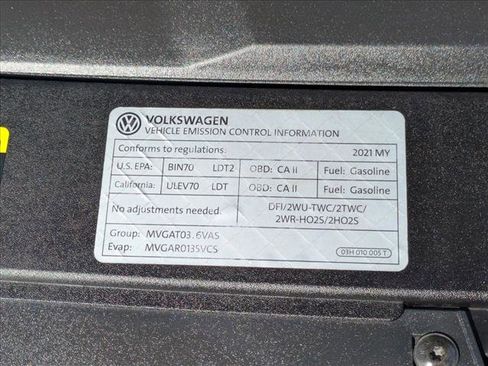 Used 2021 Volkswagen Atlas SE w/ Panoramic Sunroof Package image 24