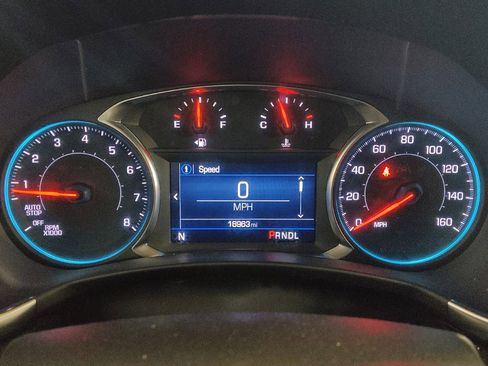 Used 2024 Chevrolet Equinox LT image 23