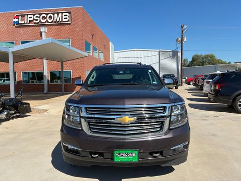 Used 2015 Chevrolet Suburban LTZ RWD image 19