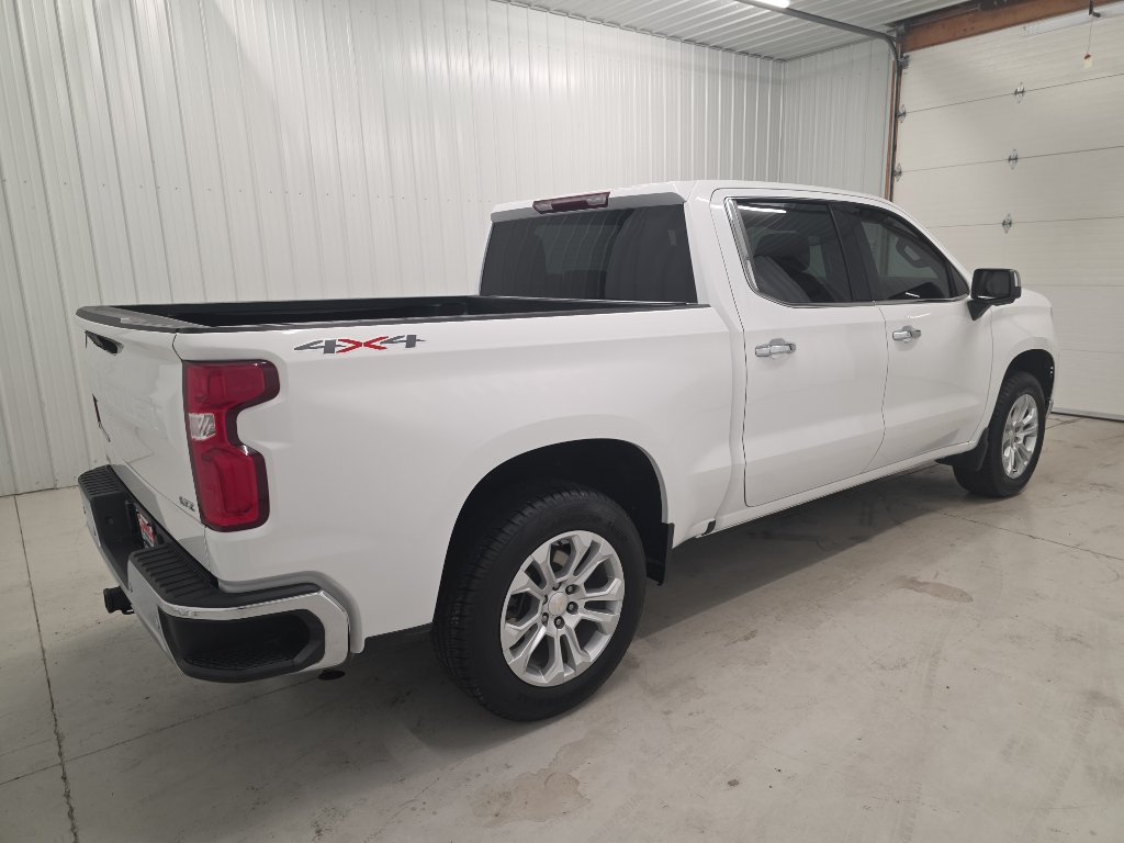 Used 2023 Chevrolet Silverado 1500 LTZ AWD/4WD image 14