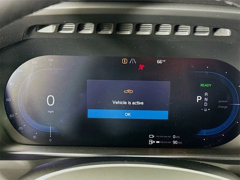 Used 2023 Volvo XC90 T8 Plus w/ Protection Package Premier image 13