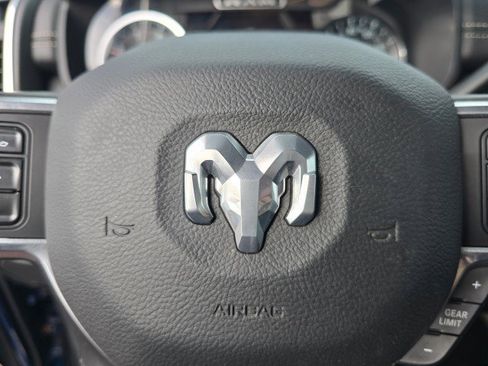 Used 2021 RAM 2500 Laramie image 39