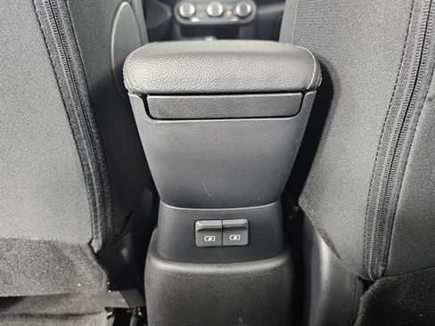 New 2025 Nissan Kicks S image 41