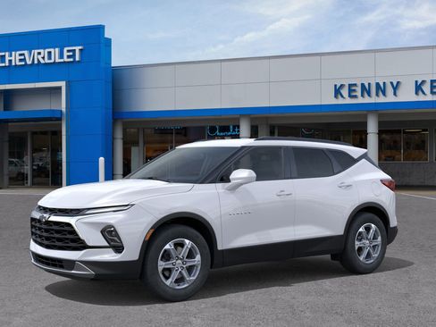 New 2026 Chevrolet Blazer LT w/ Convenience Package image 2