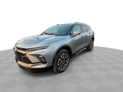 Used 2024 Chevrolet Blazer RS w/ LPO, Floor Liner Package AWD/4WD image 6