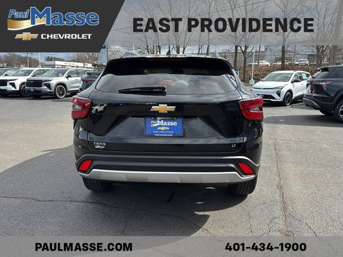 Certified 2024 Chevrolet Trax LT w/ Driver Confidence Package FWD image 6