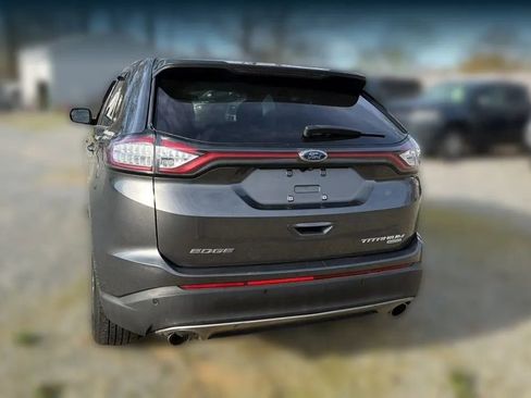 Used 2017 Ford Edge Titanium FWD image 8