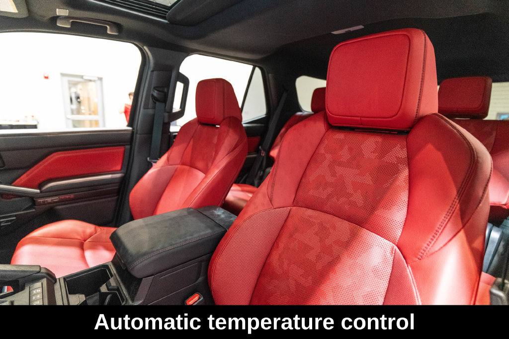 Used 2025 Toyota 4Runner TRD Pro AWD/4WD image 5