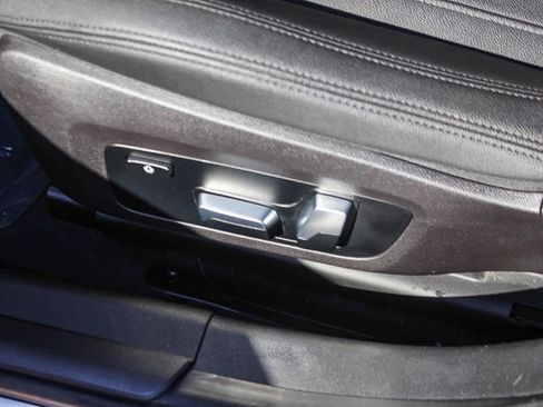 Used 2019 BMW 330i Sedan RWD image 20