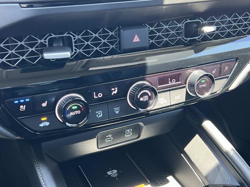 Certified 2023 Honda Accord Touring image 15