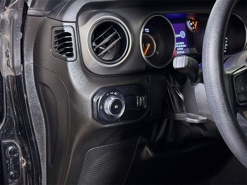 Used 2023 Jeep Wrangler Sport image 8