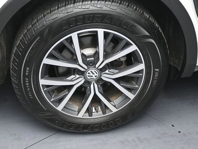 Used 2019 Volkswagen Tiguan SE