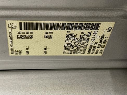 Used 2018 Nissan Maxima Platinum w/ Interior Lighting Package FWD image 12