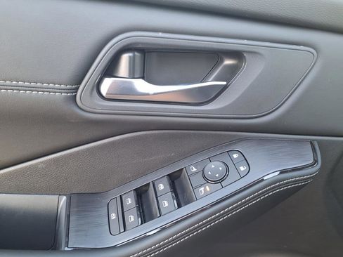 New 2026 Nissan Rogue SV w/ SV Premium Package image 44