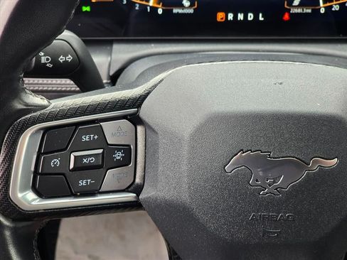 Used 2025 Ford Mustang Premium RWD image 16