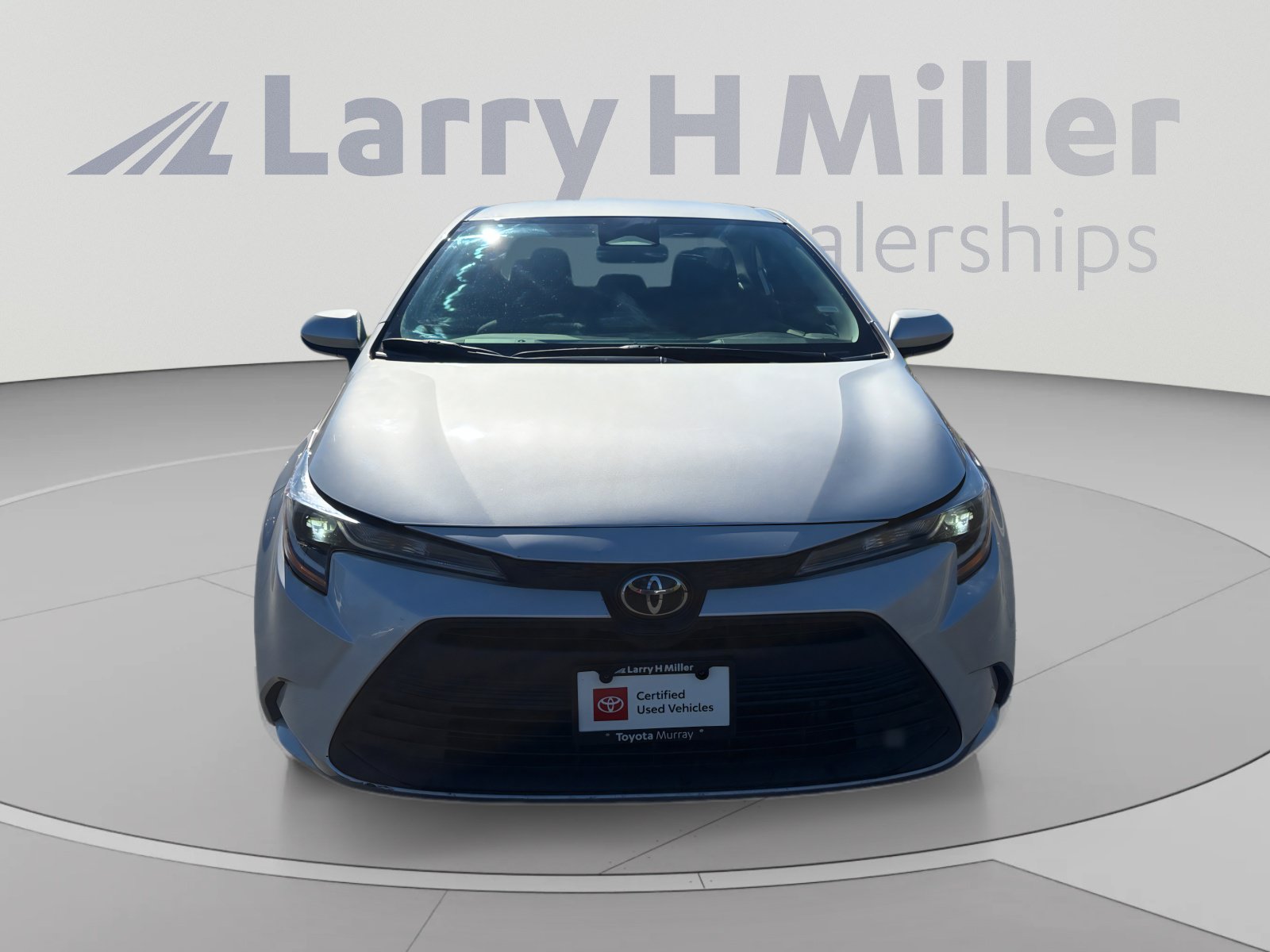 Used 2024 Toyota Corolla LE FWD image 8