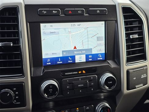 Used 2019 Ford F150 Lariat w/ Equipment Group 502A Luxury image 24