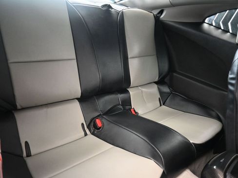 Used 2015 Chevrolet Camaro SS w/ Rear Vision Package RWD image 32