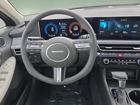 New 2026 Hyundai Sonata SE FWD image 12