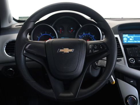 Used 2016 Chevrolet Cruze LS FWD image 26