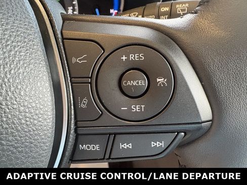 Used 2025 Toyota RAV4 XSE w/ Weather Package AWD/4WD image 12