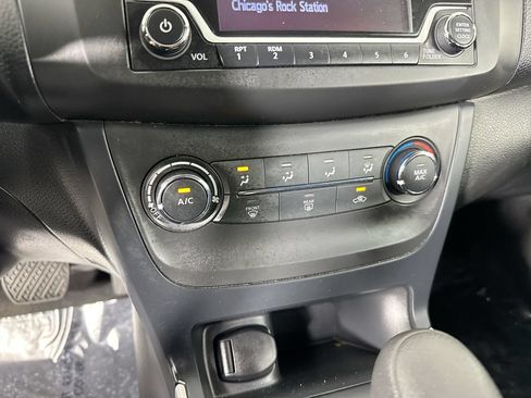 Used 2018 Nissan Sentra S FWD image 13