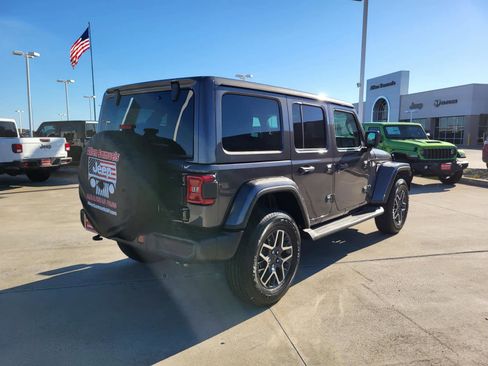 New 2026 Jeep Wrangler Sahara AWD/4WD image 5