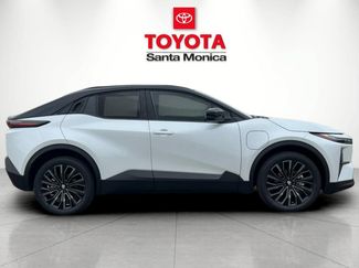 New 2026 Toyota C-HR AWD/4WD video 2