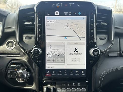 Used 2022 RAM 2500 Limited image 21