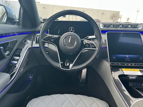 New 2026 Mercedes-Benz S 580 4MATIC Sedan image 13
