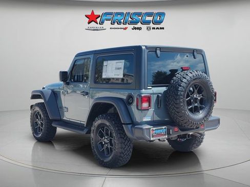 Used 2025 Jeep Wrangler Sport AWD/4WD image 5
