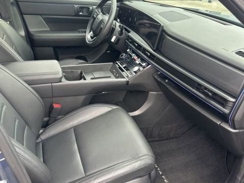 Used 2025 Hyundai Santa Fe Calligraphy image 35