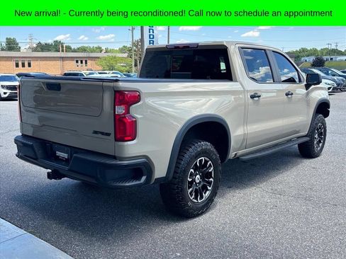 Used 2022 Chevrolet Silverado 1500 ZR2 AWD/4WD image 26