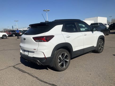 Used 2023 Chevrolet TrailBlazer RS w/ Sun and Liftgate Package image 3