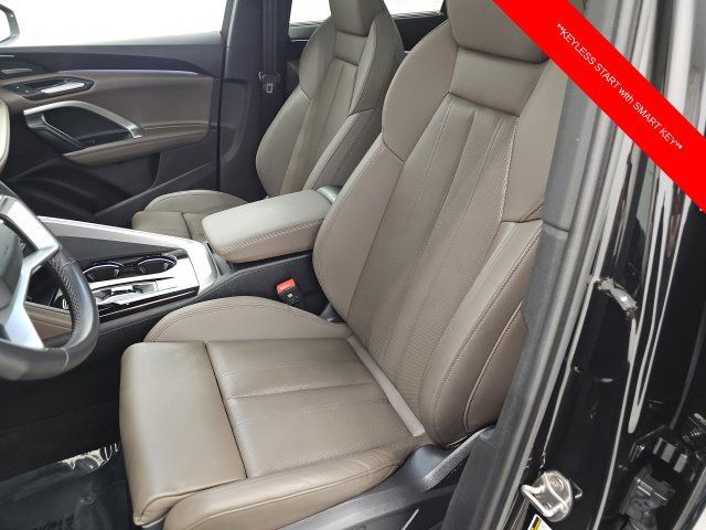 Used 2025 Audi Q5 Prestige AWD/4WD image 16