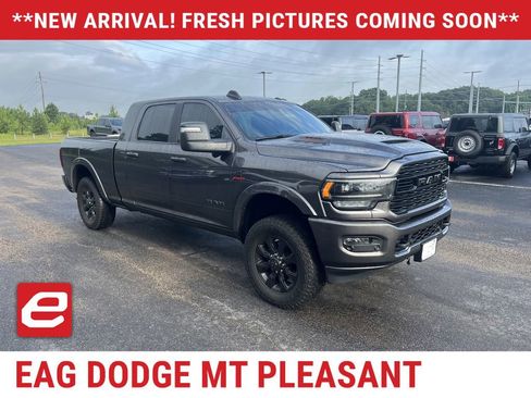 Used 2023 RAM 2500 Limited w/ Night Edition AWD/4WD image 1