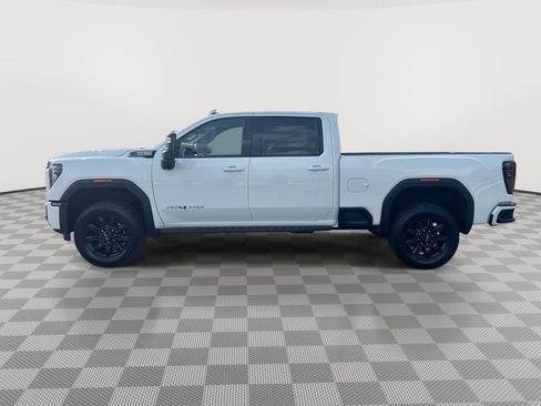 New 2026 GMC Sierra 2500 AT4 w/ AT4 Premium Plus Package AWD/4WD image 5