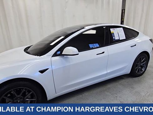 Used 2022 Tesla Model 3 Long Range image 5